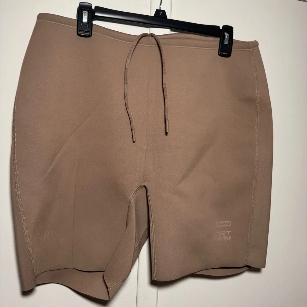 ❤️ SKIMS Sport Swim Mid Thigh Shorts 2X NWT